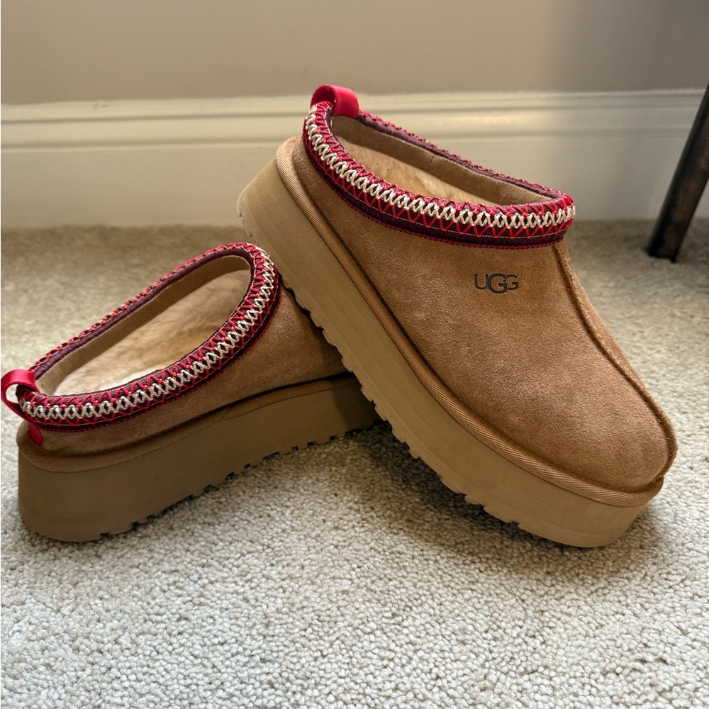 UGG Women's Tazz II Chestnut Platform Slippers